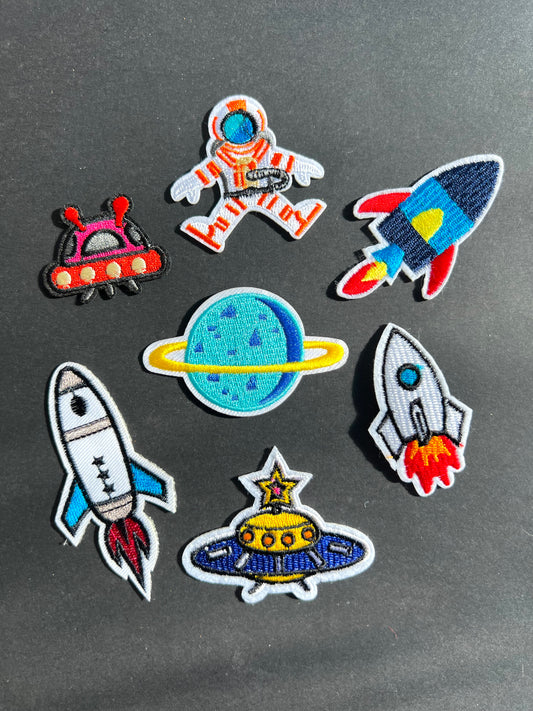 Job Lot of 7 Outer Space Iron-On Appliques / Patches incl. Astronaut (4)