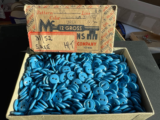 Box of 12 Gross (1728) Plastic 12mm Cornflower Blue Vintage Buttons