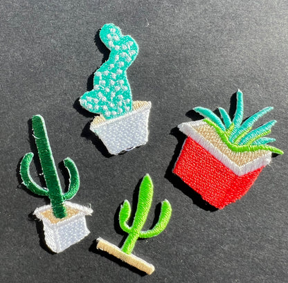 4 Little Cactus Iron-On Appliques / Patches (21)