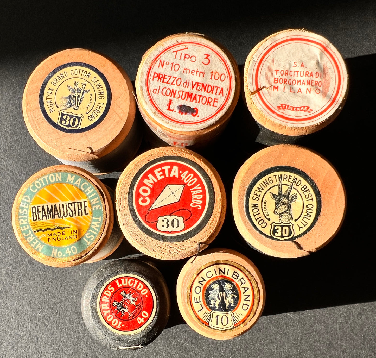 8 Old Wooden Cotton Reels with Good Labels (9)