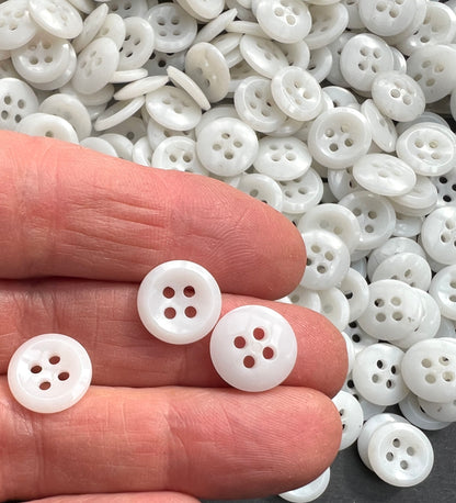 370g (Approx 1500) of Vintage 1cm Simple White Glass Buttons