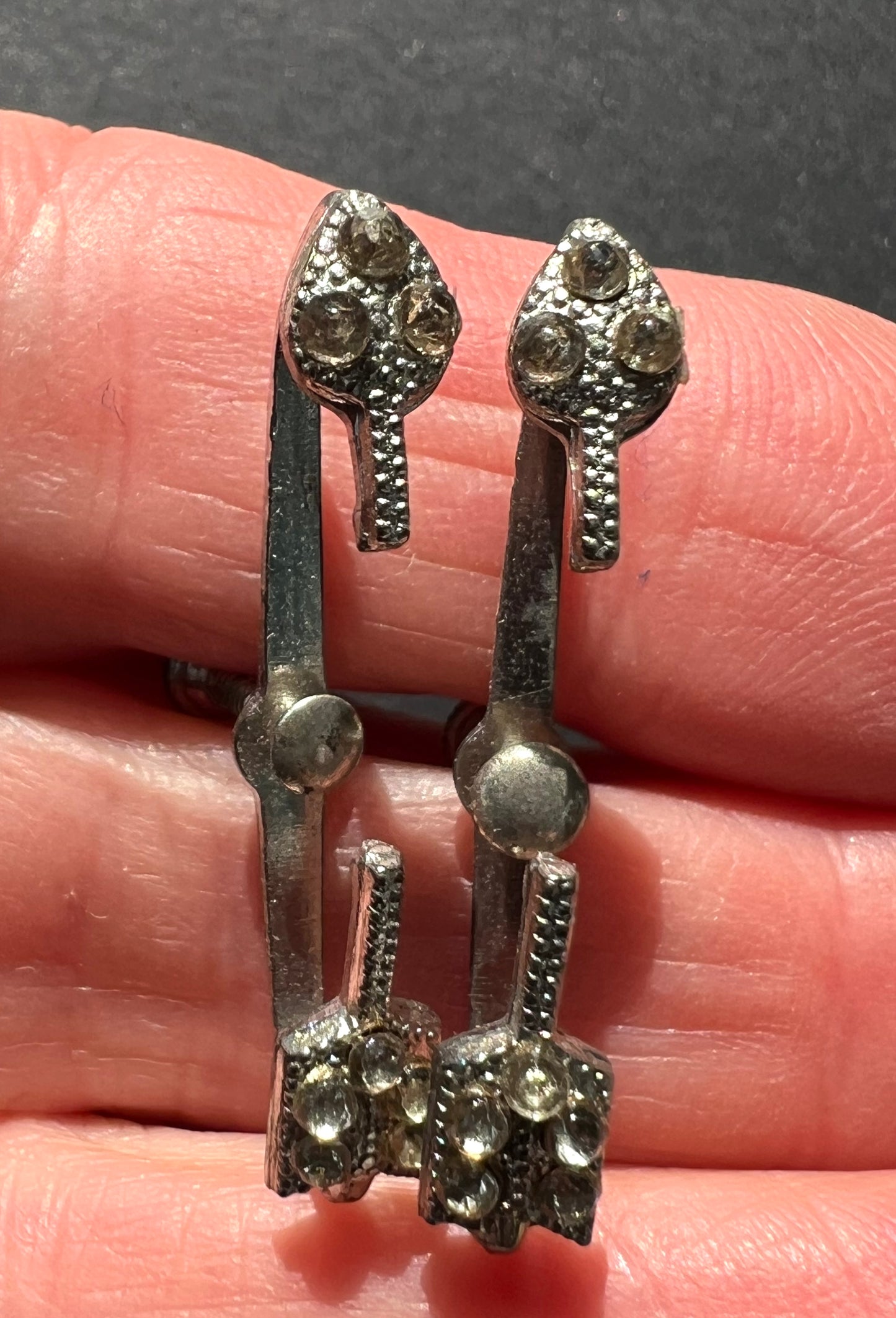 WHOLESALE 10 Unusual 1940s Diamante Arrow Screw On Earrings