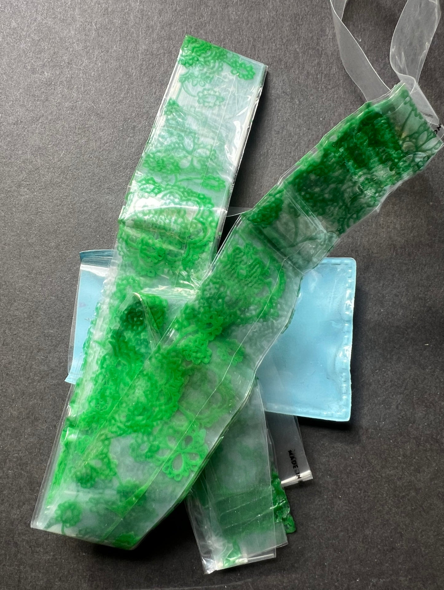 Essential 1950s/60s Pocket Rain Bonnets - Choice of Colours