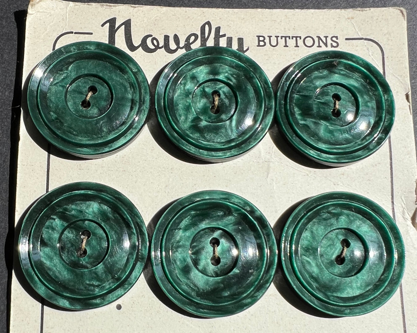 6 x 2.5cm Shiny Seaweed Green Vintage Buttons