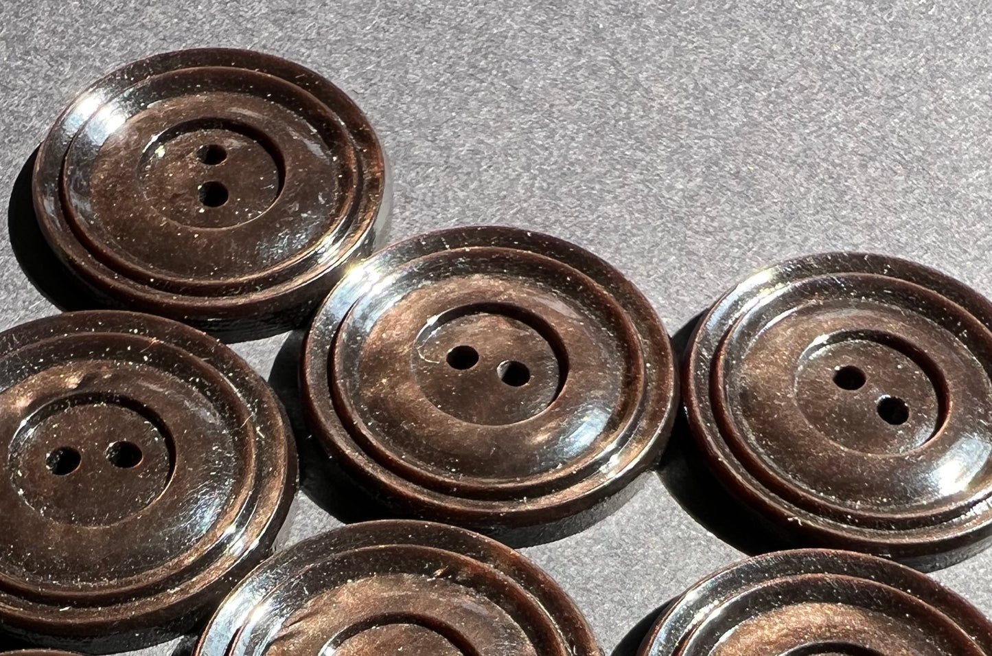 Deep Shiny Mahogany Brown Vintage Buttons - 2.3cm or 1.5cm in Lots of 6, 12 or 24