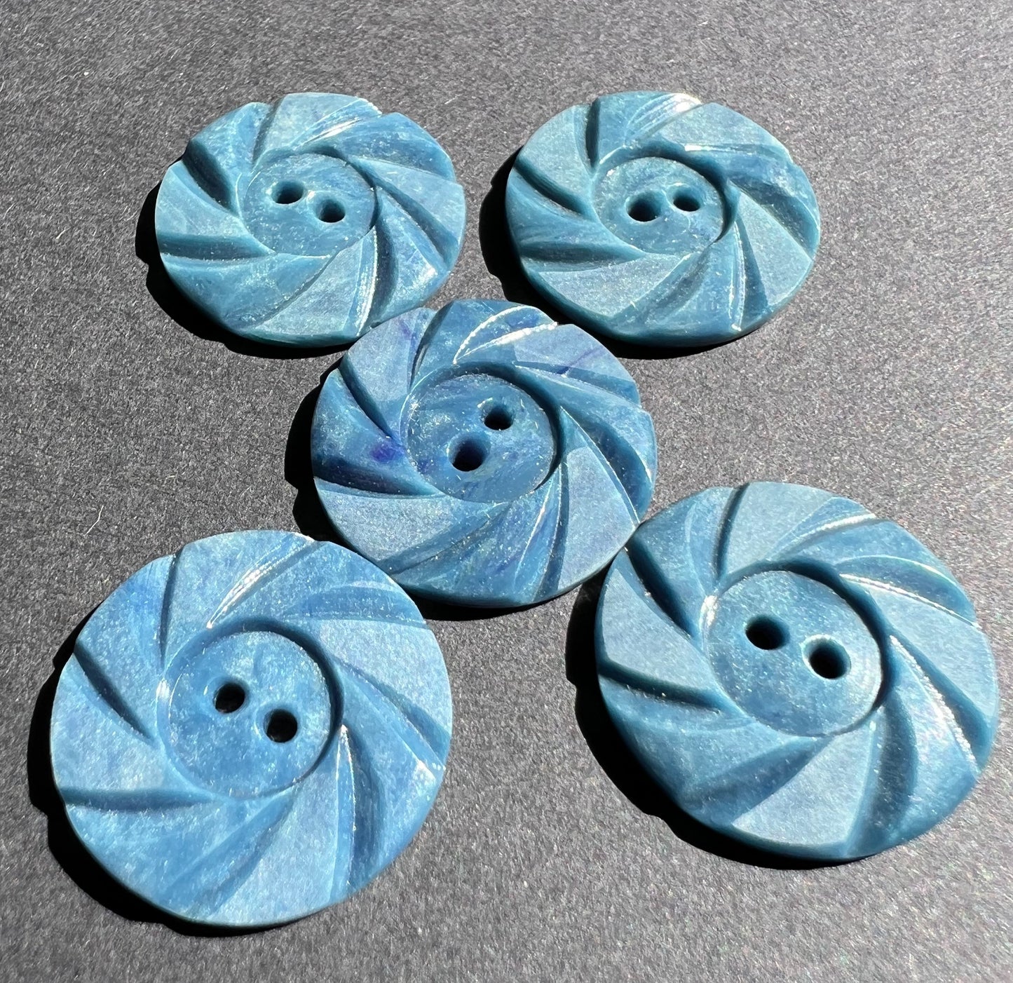 6 Swirly 2.2cm Stone Blue Vintage Buttons