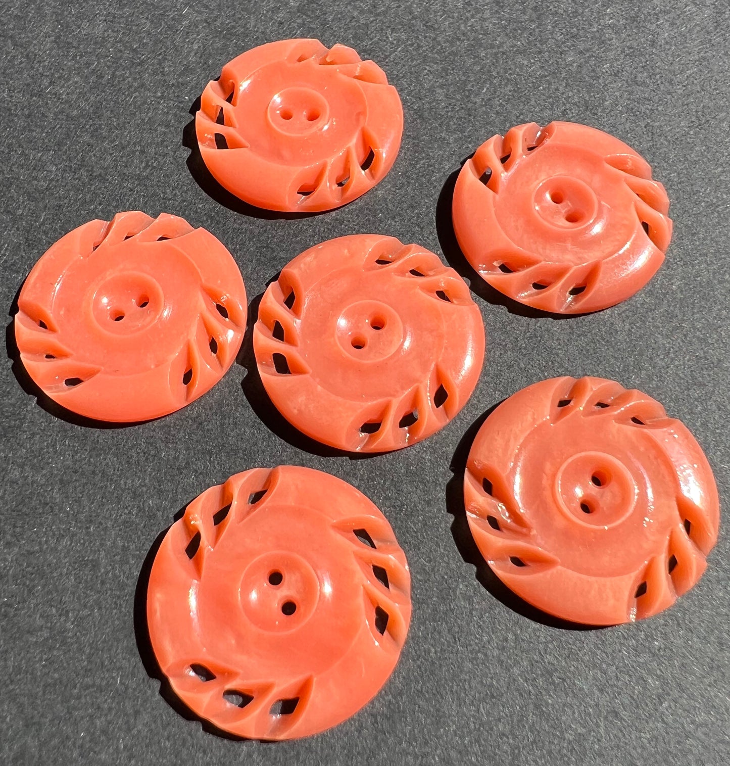 6 Pumpkin Coloured 2.2cm Vintage Buttons