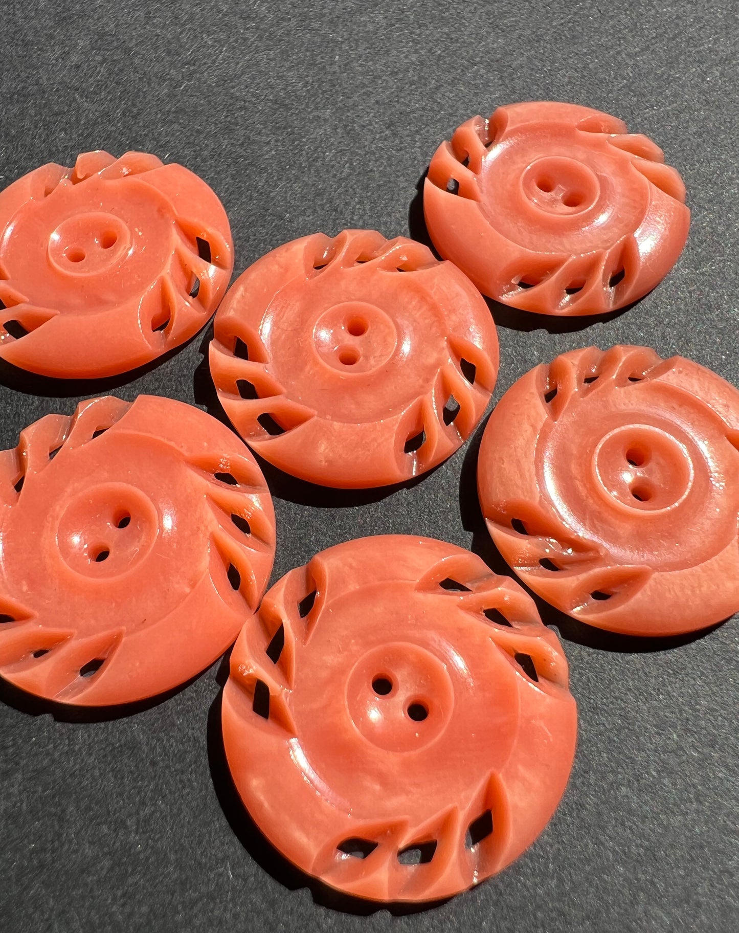 6 Pumpkin Coloured 2.2cm Vintage Buttons