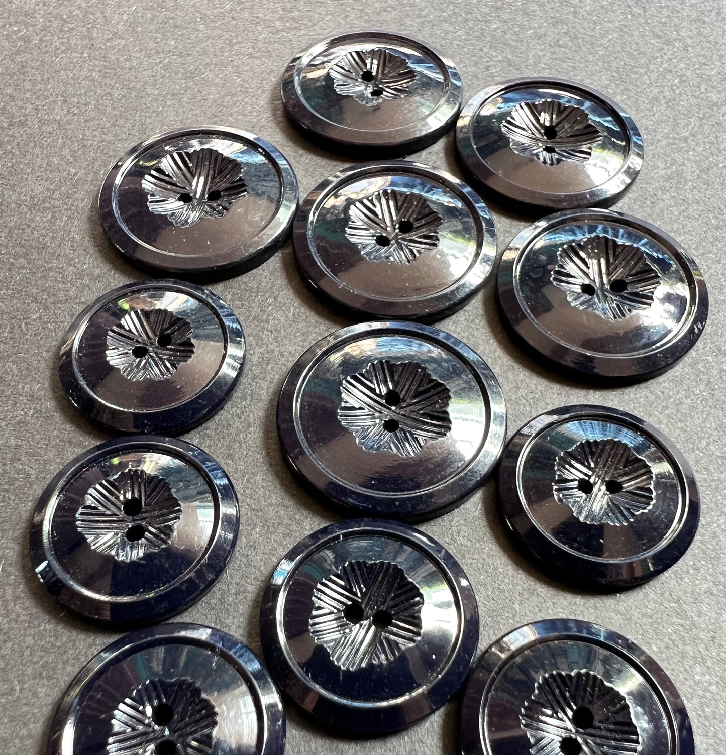 6 Very Dark Blue 1.7cm or 2.2cm Vintage Buttons