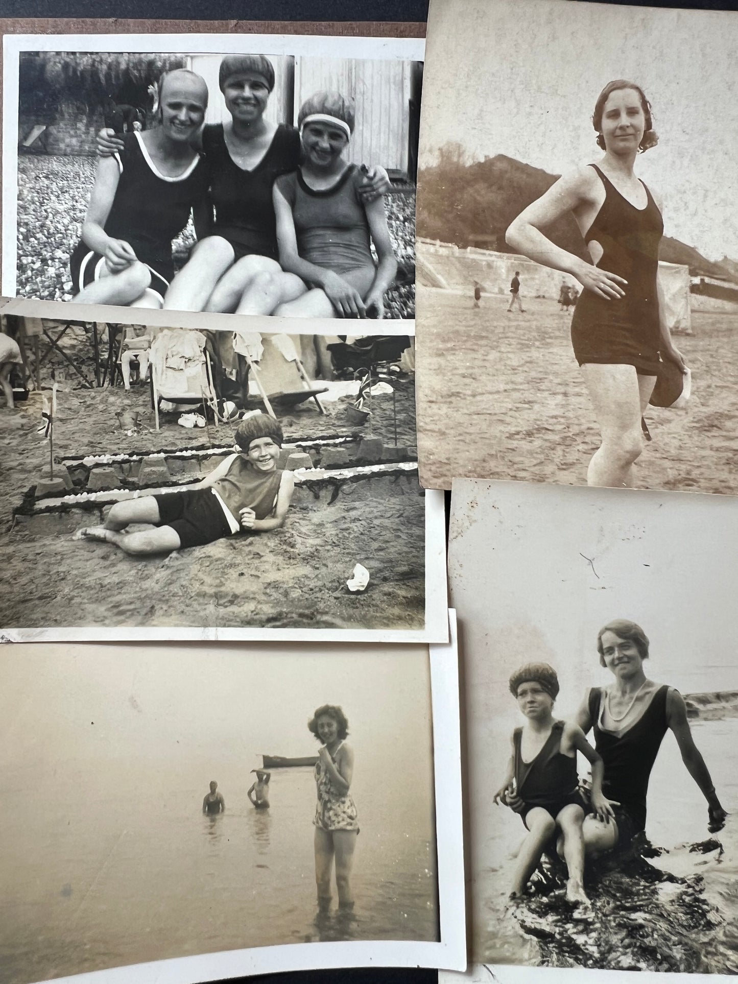 12 x 1920s/30s Photos of People in Swimsuits (F27)