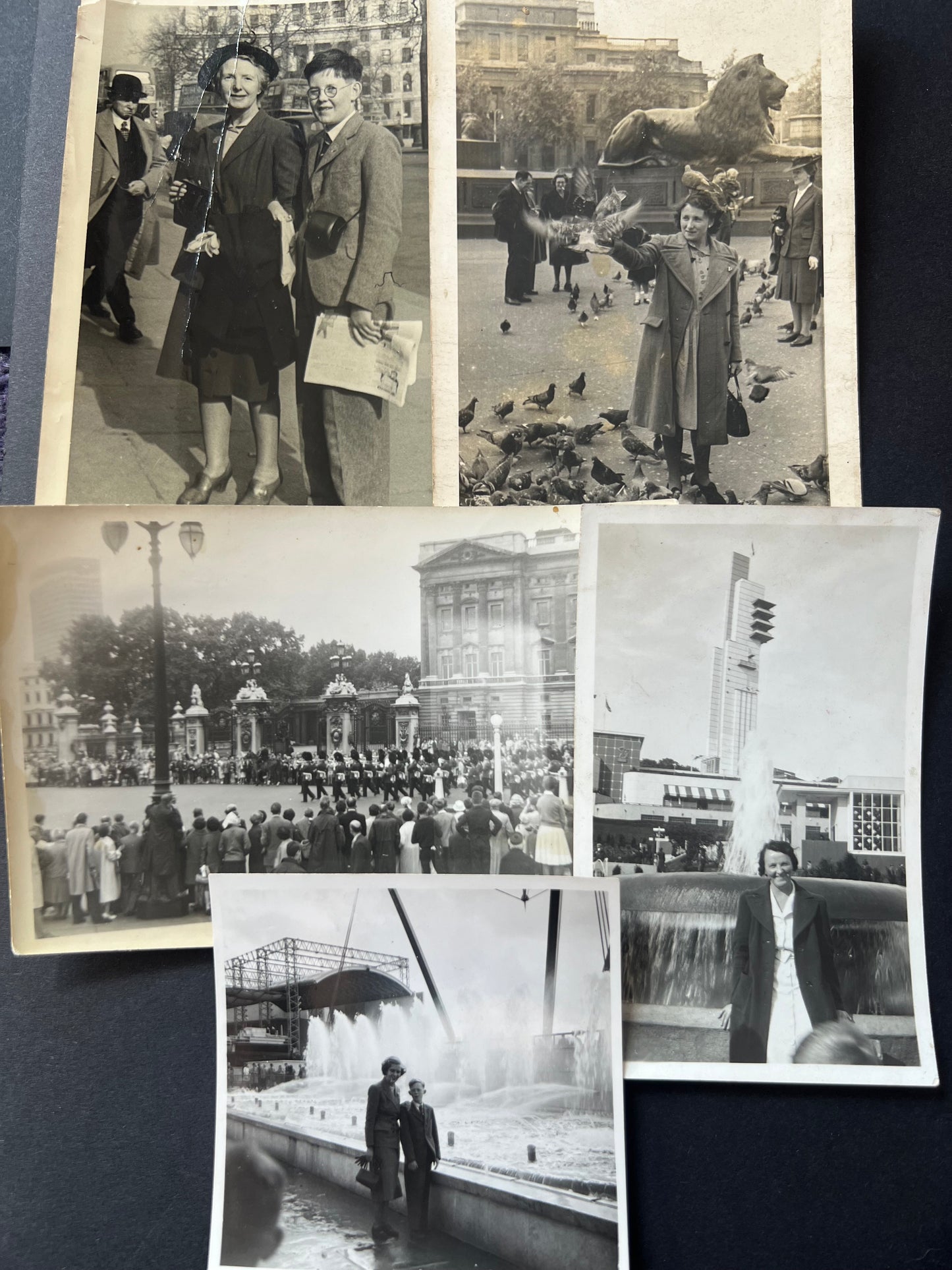 5 Old Photos of Days Out in London  (F29)