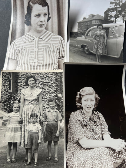 21 Old Photos 1930s-60s of Well Dressed Ladies  (F30)