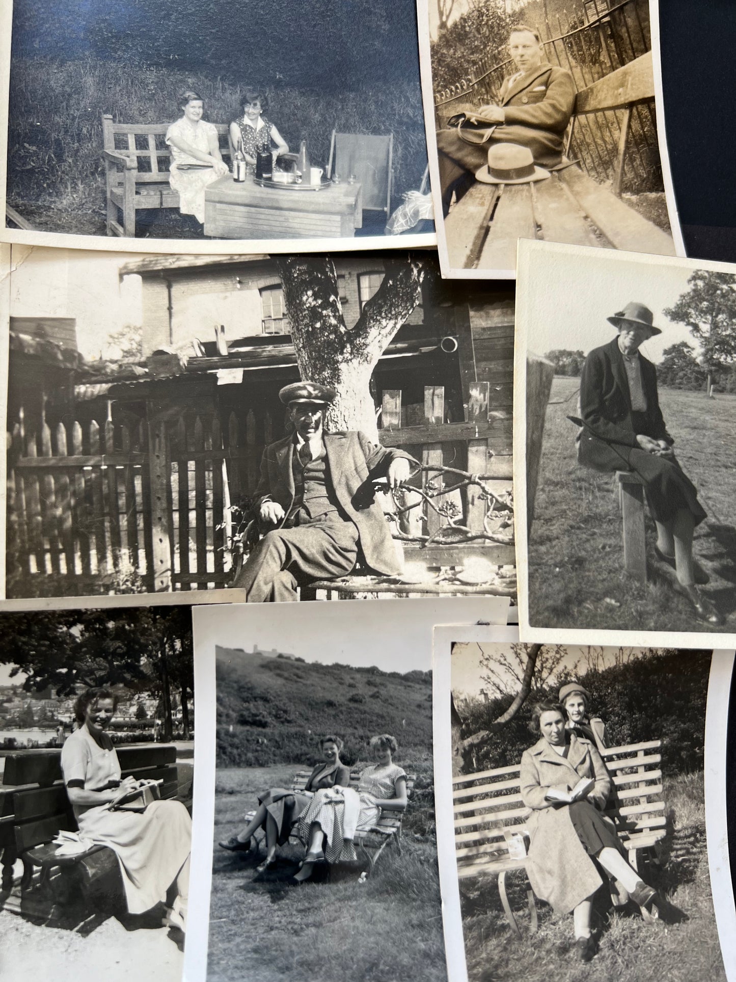 20 Old Photos of People Sitting on Benches 1920s - 50s (F57)
