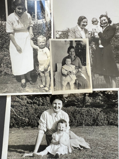 19 Old Photos 1920s - 50s  of Mothers and Babies (F41)