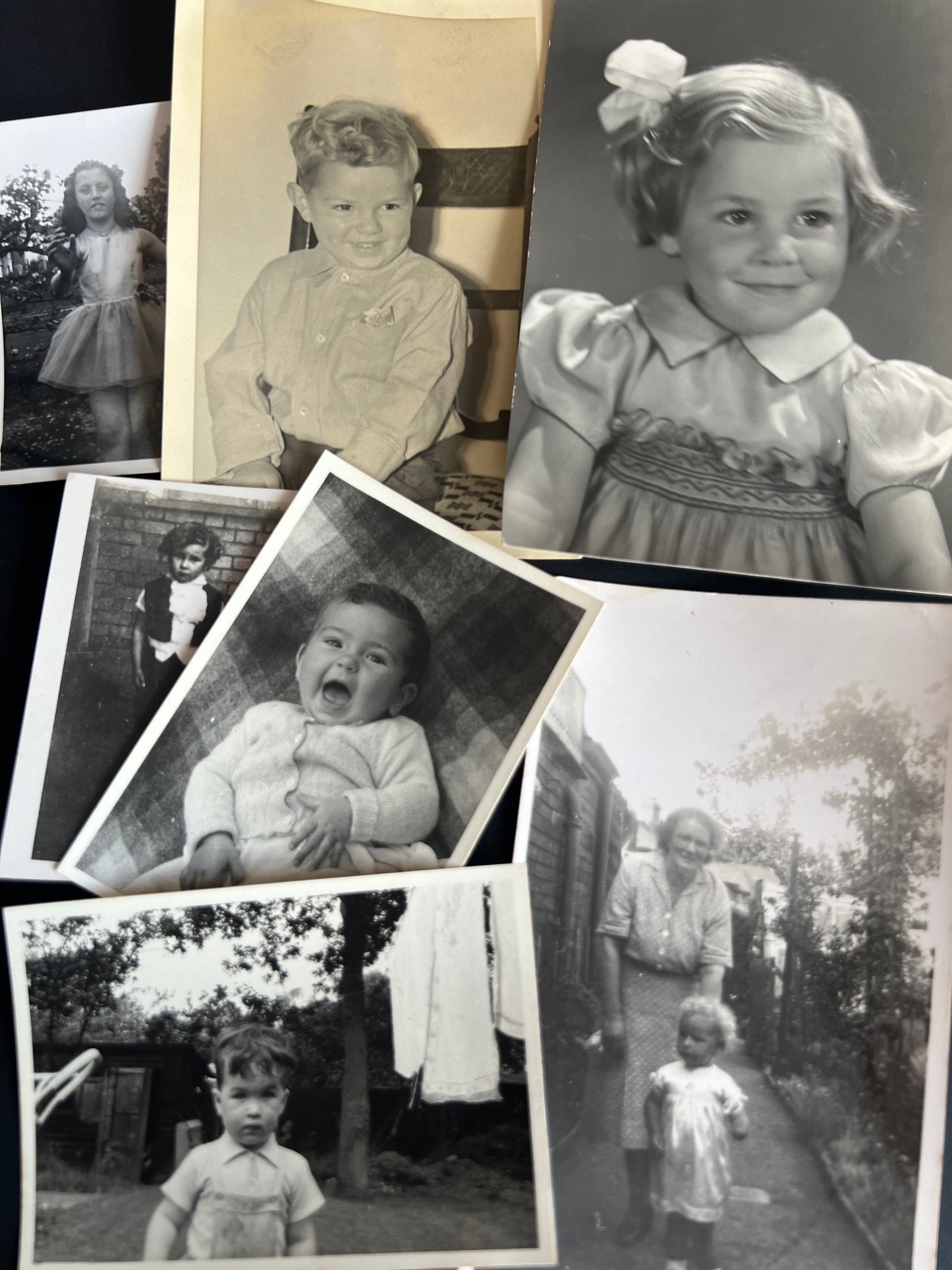 25 Old Photos 1920s - 70s of Kids (F49)