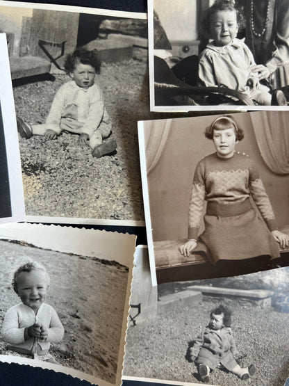 25 Old Photos 1920s - 70s of Kids (F49)