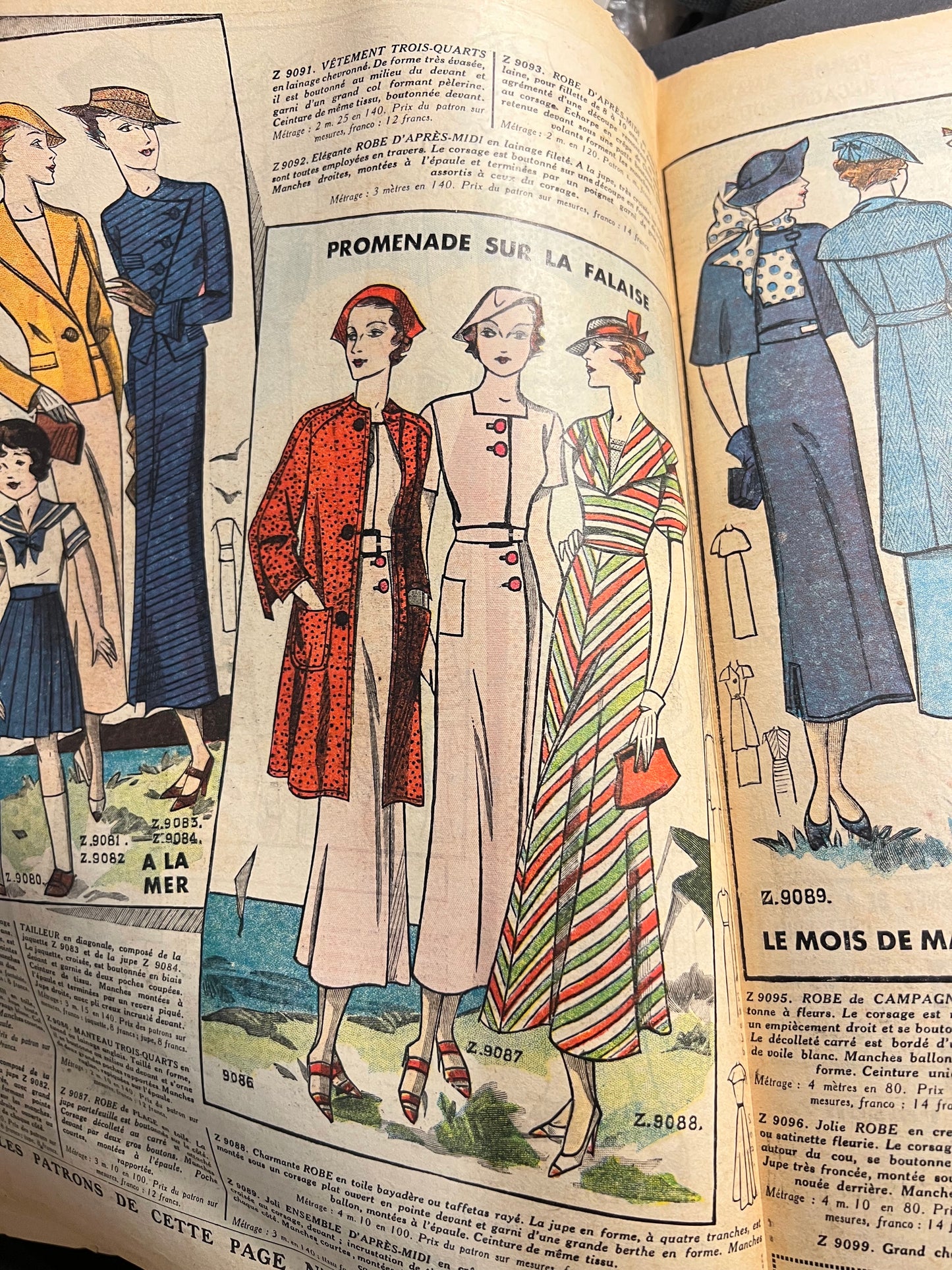Exceptionally Pretty 1930s Dresses in 12th May 1935 French Fashion Paper Le Petit Echo de la Mode