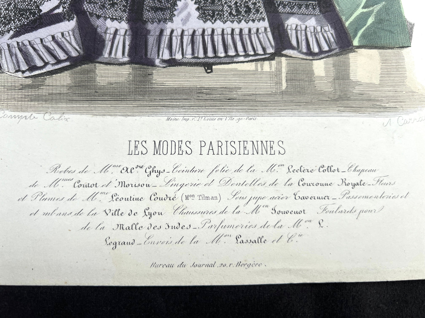 C 1850 French Hand Tinted Engraving of Fashionable Women 21 x28cm