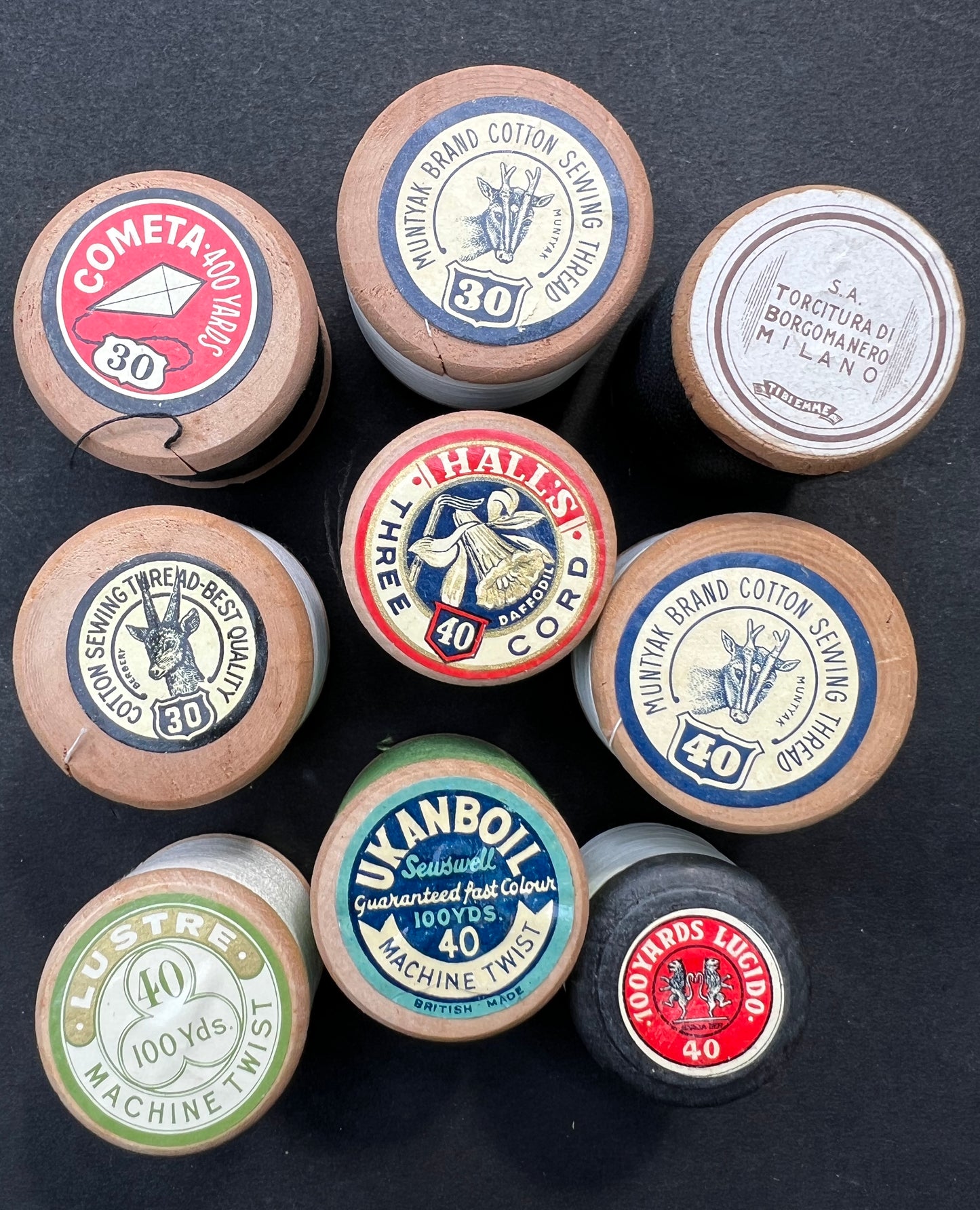 9 Old Wooden Cotton Reels with Good Labels (11)