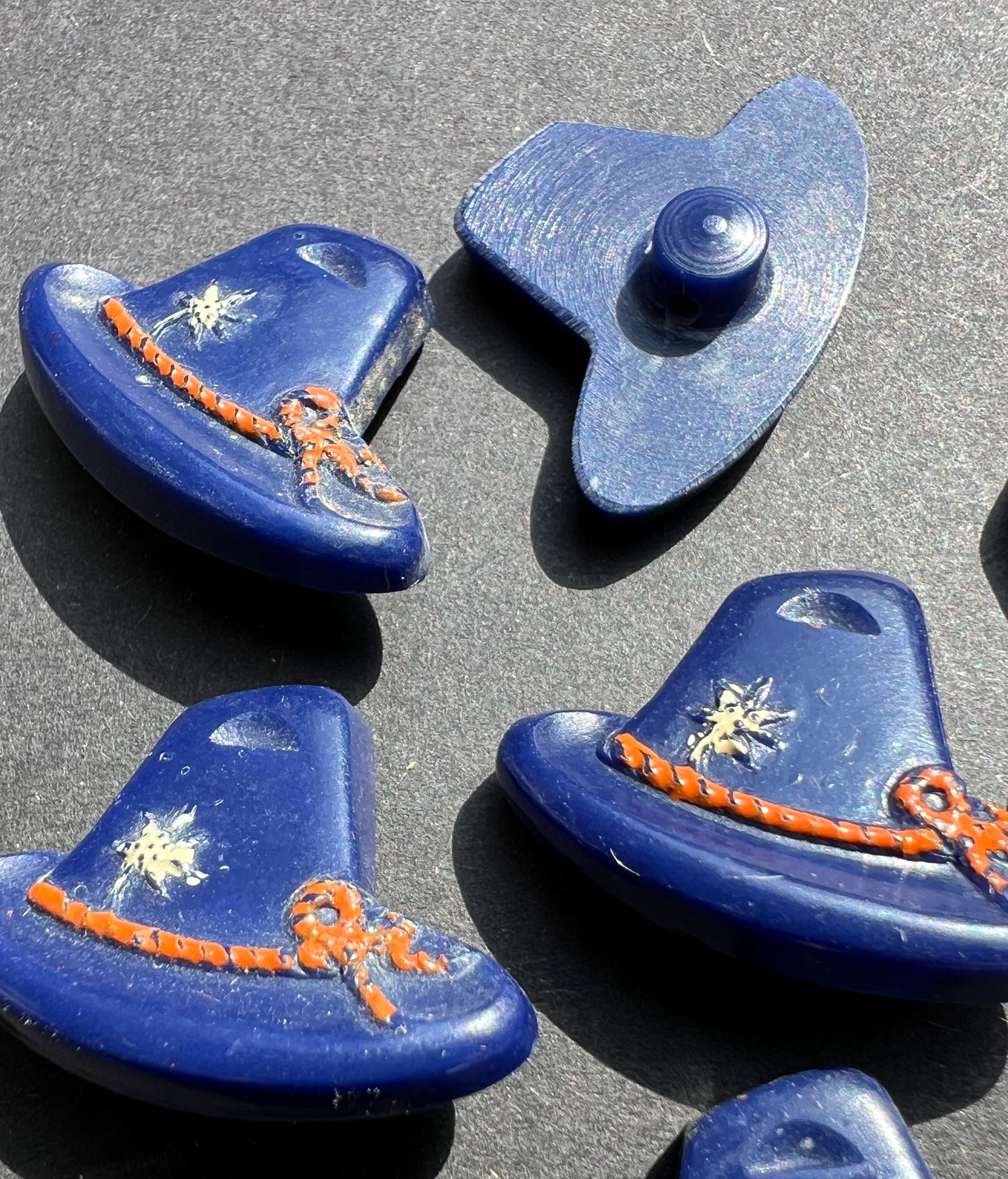 6 Rich Blue + Red Vintage Italian Tyrolean Hat Buttons - 2cm tall 2.8cm wide.