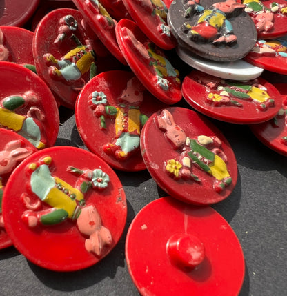 100 Vintage Rabbit Buttons (Slight paint wear)