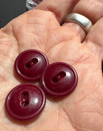 245 Vintage Maroon 1.4cm Buttons