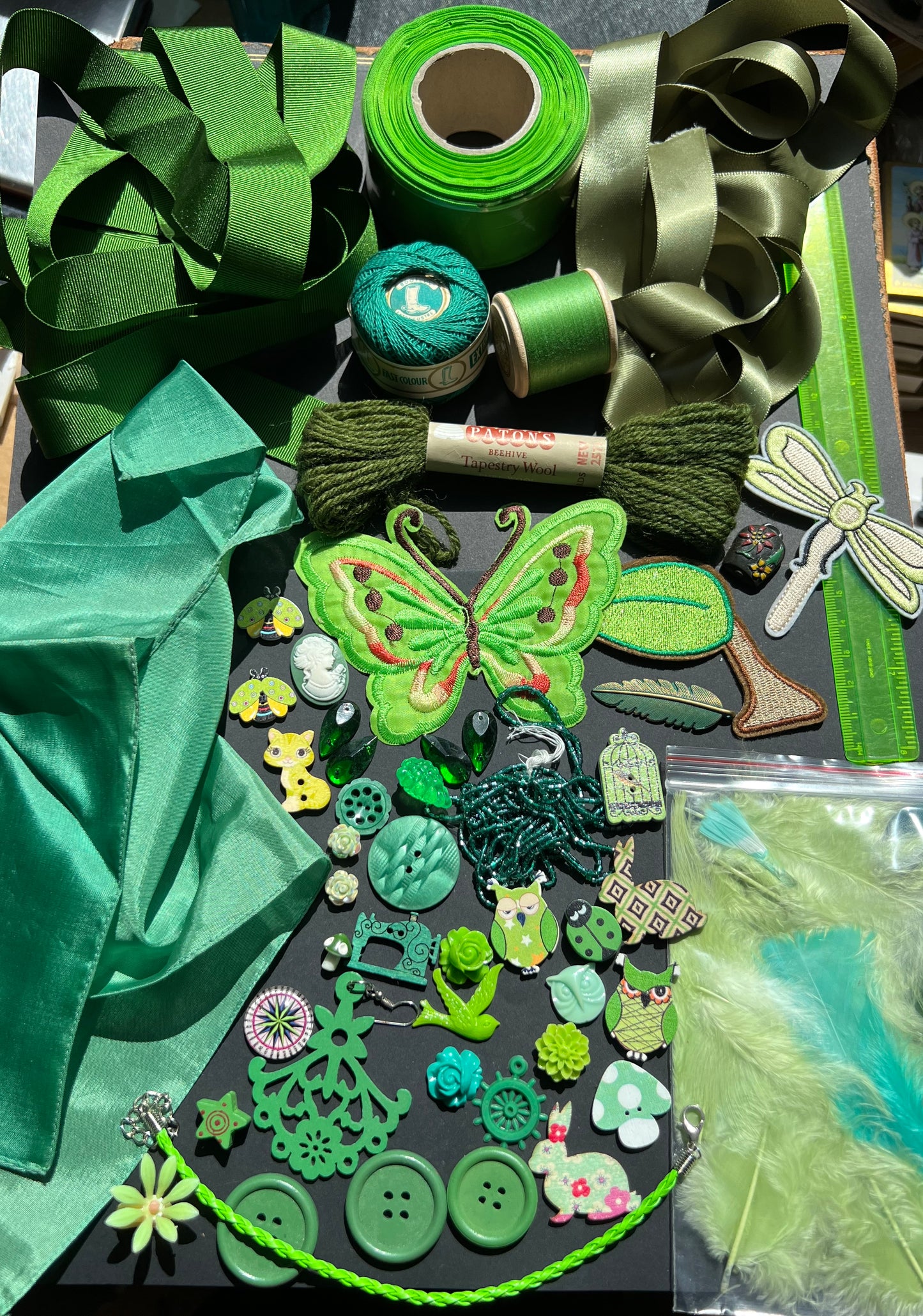 Green Craft Pack Incl. Vintage Swarovski Beads + Cabochons, Ribbon + Thread