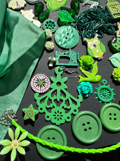 Green Craft Pack Incl. Vintage Swarovski Beads + Cabochons, Ribbon + Thread