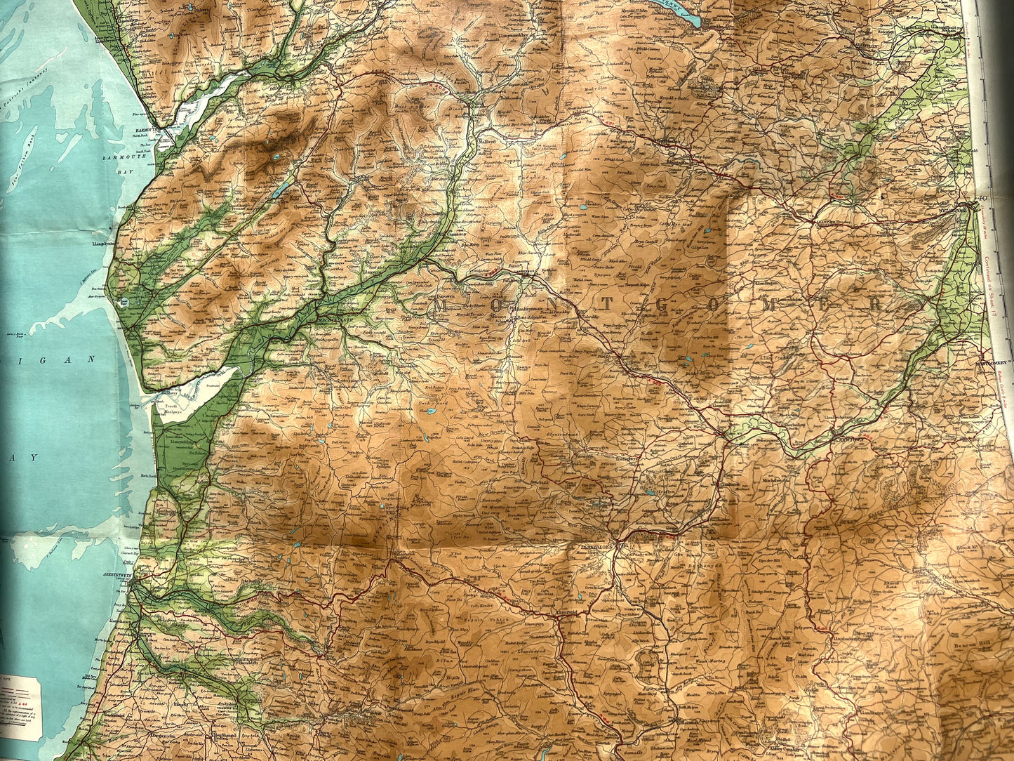 1925 Bartholomew's Half Inch Contoured Map of CENTRAL WALES Sheet 16