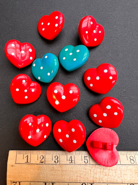 12 Vintage Spotty Heart Clips