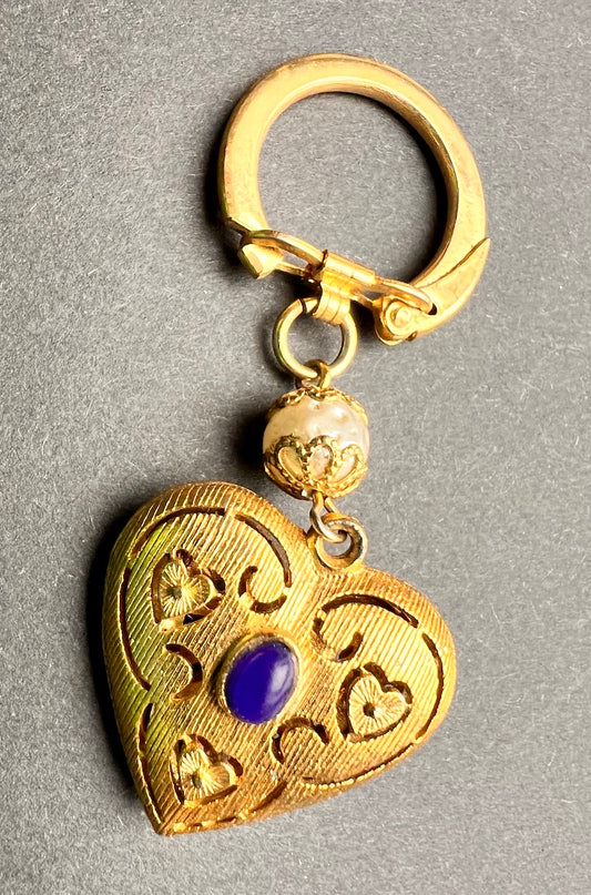 Rather Splendid Vintage Faux Gold, Pearl and Sapphire Heart Key Ring