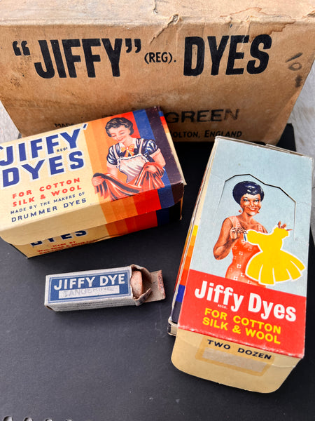 4 Vintage JIFFY DYES Boxes and Dye