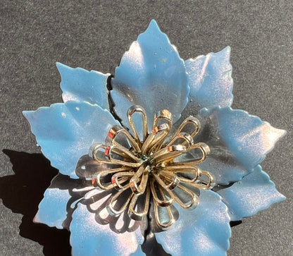 Lovely Vintage 1940s Blue Enamelled Metal Brooch