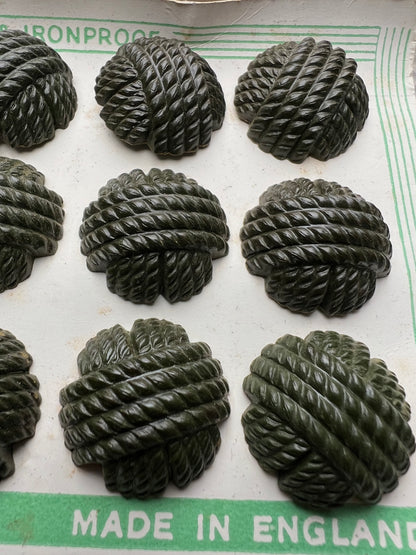 12 Greeny Brown 1940s Bakelite Woven Thread Buttons -2.2cm, 1.7cm and 1.4cm