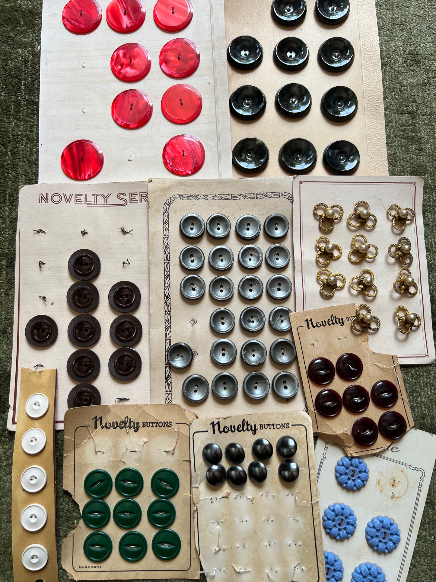 10 Part Sheets of Vintage Buttons (E)