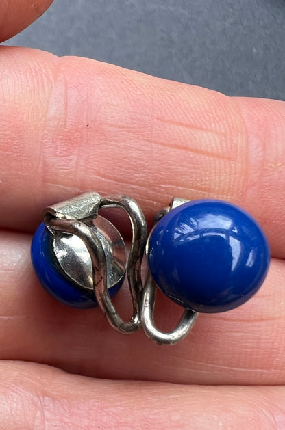 Simple Little 1930s Blue Glass Clip On Earrings