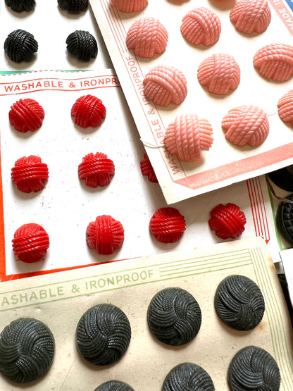 9  Sheets of Vintage 1940s Bakelite + Catalin Buttons  (G)