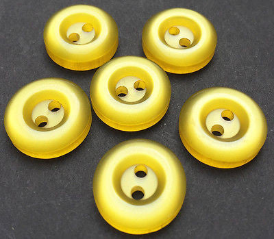 6 Lovely Chunky Yellow Vintage 1.5cm Buttons