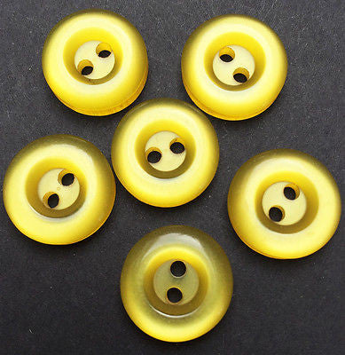 6 Lovely Chunky Yellow Vintage 1.5cm Buttons