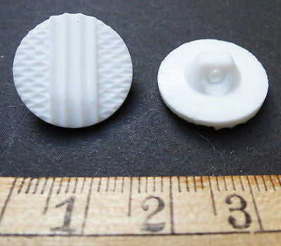 6 Vintage 1.8cm Modernist Milk Glass Buttons