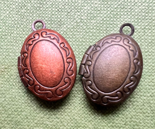 Tiny 1.3cm Lockets - Bronze or Copper Tone