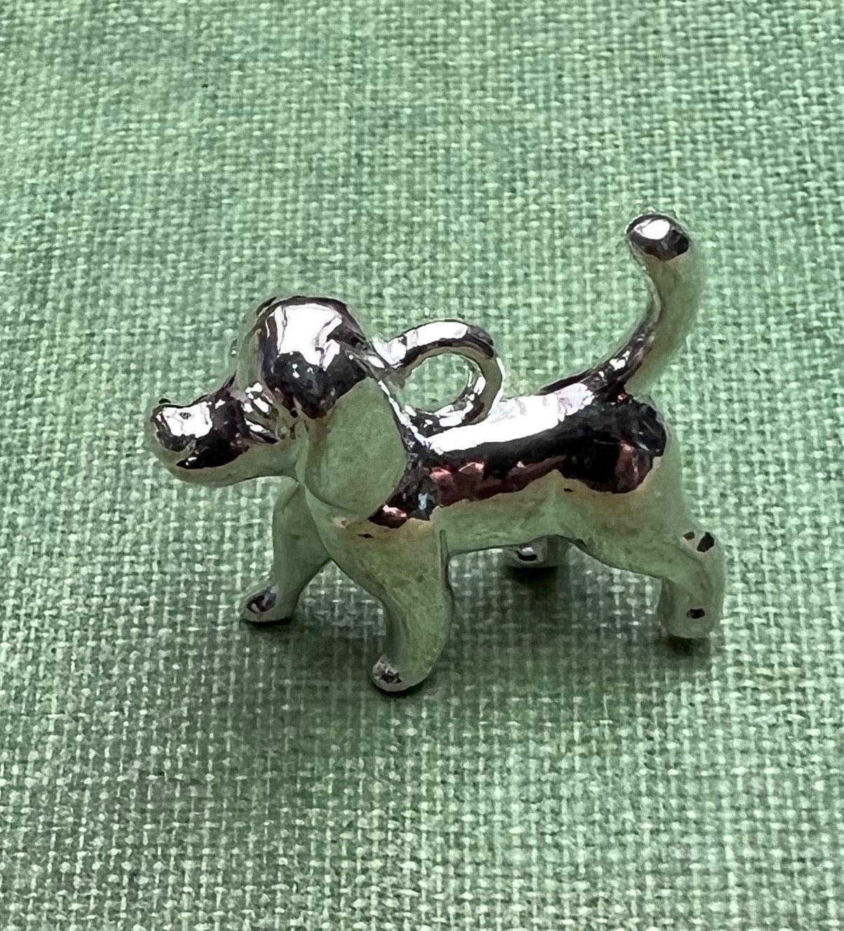 Jaunty 3D Dog Charm - 1.8cm tall