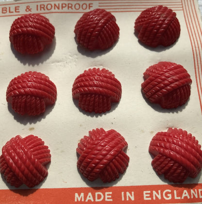 1940s Red Catalin Woven Thread 2.2cm Buttons -12 on Display Card