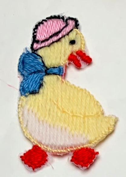 Ducks in Hats...and Bows - Charming Vintage 4cm Appliques- Choice of colours