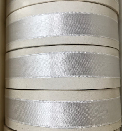18yds Gorgeous Vintage 1930s Swiss Pearly White  1/2" Single Face Shimmery Satin Ribbon