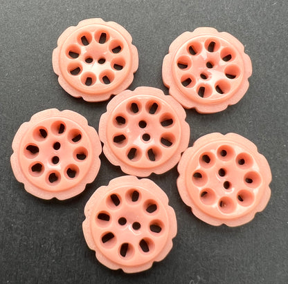 6 Vintage Light Crepe Pink 1.7cm and 2.2cm French  Buttons