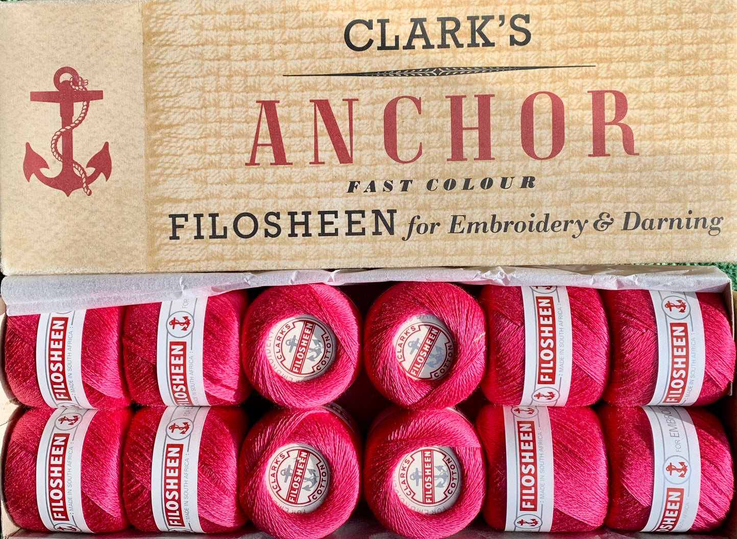 Vintage Anchor Filosheen Bright Pink Cotton Embroidery or Darning Thread 12 balls x 22m (058)