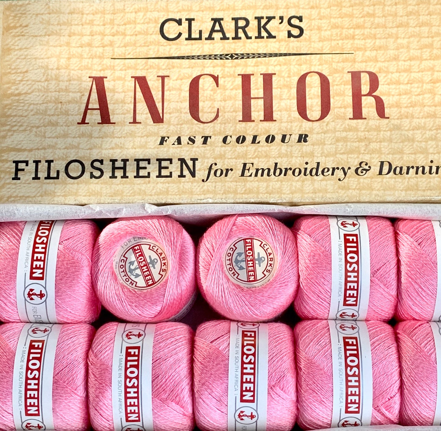 Vintage Anchor Filosheen Light Pink Cotton Embroidery or Darning Thread 12 balls x 22m (050)