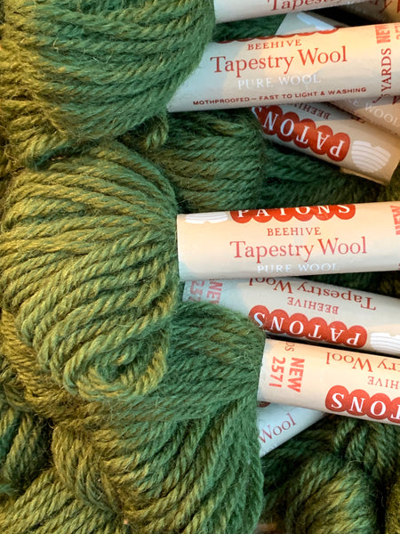 15yd Skein of Vintage Patons Pure Wool Tapestry Wool (or Darning !)