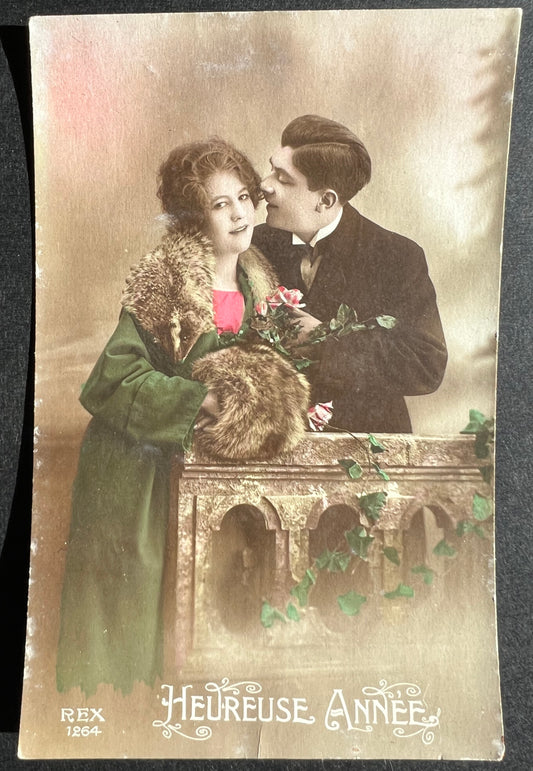 1921 French Romantic Couple Hand Tinted Happy New Year Postcard